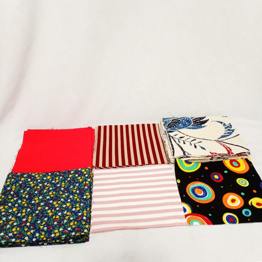 Lot 100 Pre Cut Cotton 5" Quilting Flowers Stripes Circles Leaves Red